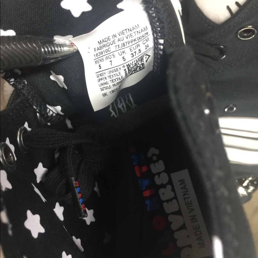 🌺 CONVERSE CTAS HI SHOES BLACK/FIERY RED/WHITE - Picture 6 of 8